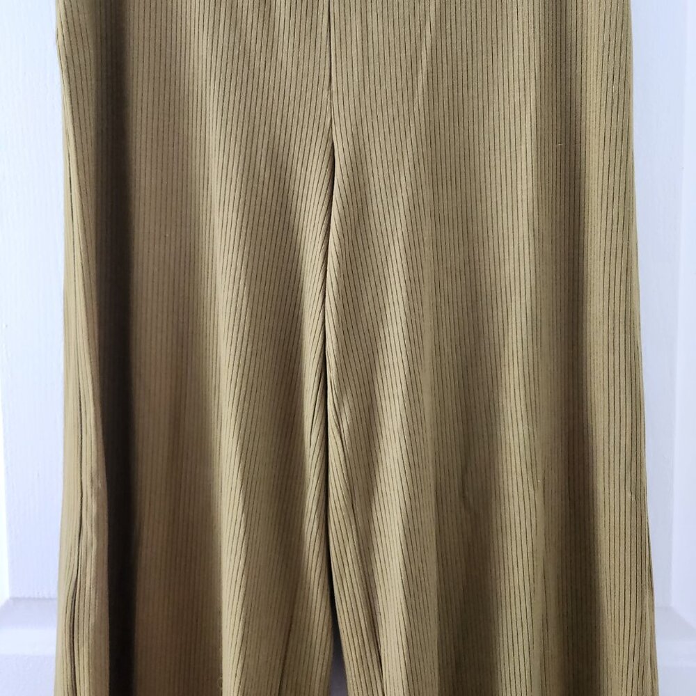 LOFT Olive Green Ribbed Cropped Stretchy Wide Leg Casual Pants - Size S - Picture 3 of 8